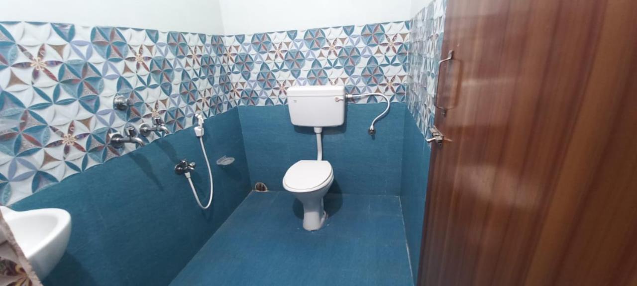 Goroomgo Neelachal Holiday Nibasa Puri Near Sea Beach Area - Perfect Location With Excellent Service Awarded מראה חיצוני תמונה